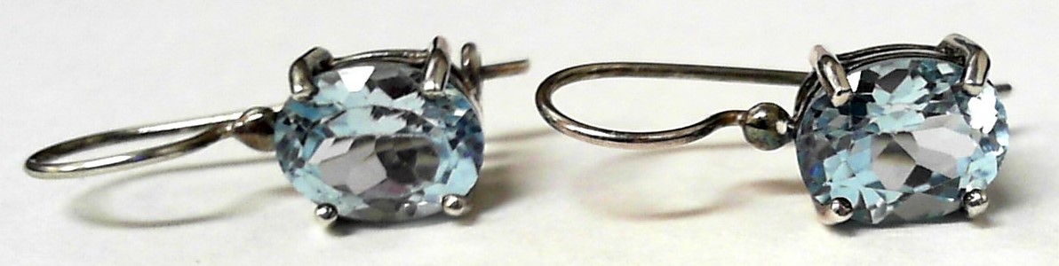 Estate Sterling Silver and Oval Shaped Blue Topaz Earrings Estate Sterling Silver and Oval Shaped Blue Topaz Earrings